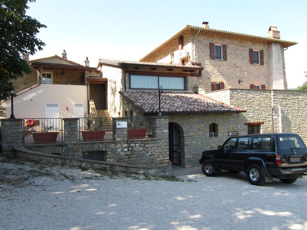 Le Torracce Agriturismo Olistico Hotel Valfabbrica Kültér fotó
