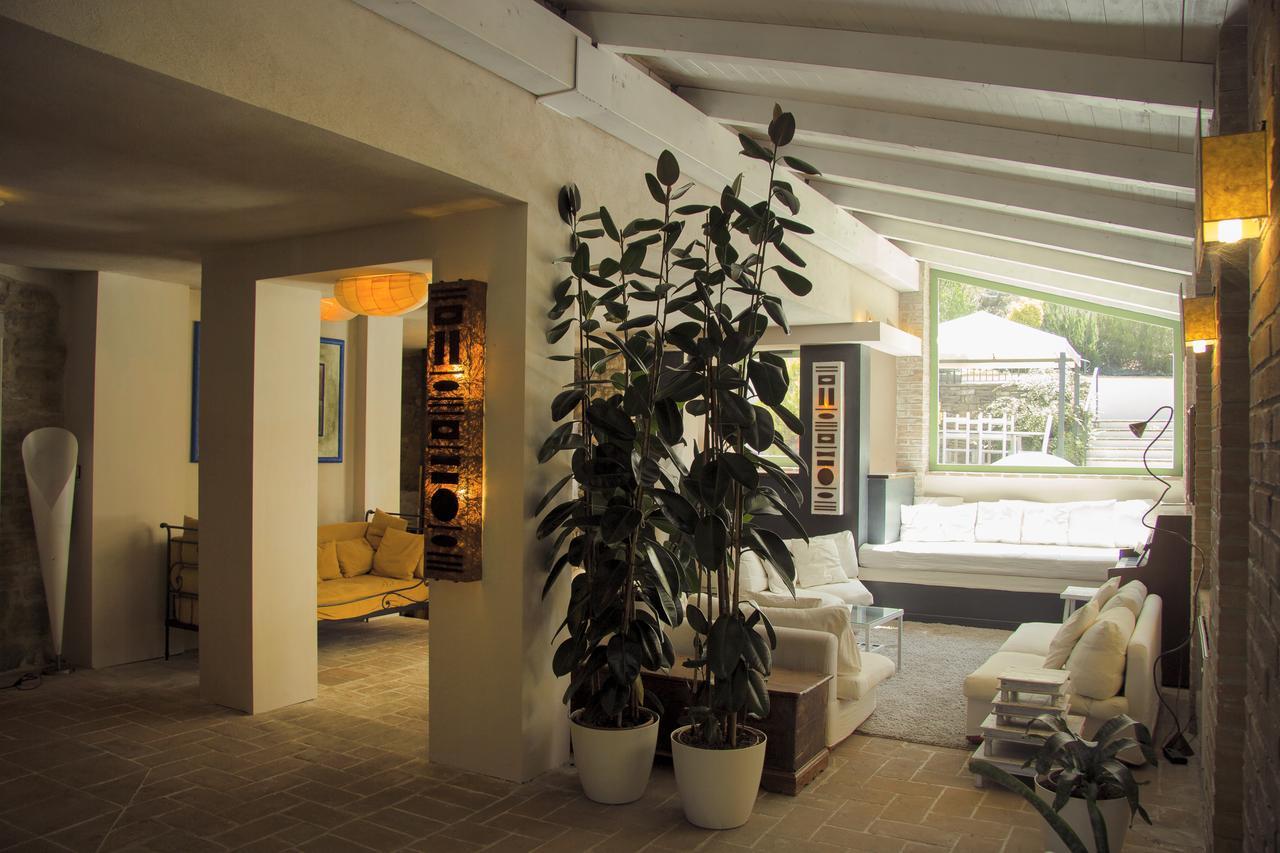 Le Torracce Agriturismo Olistico Hotel Valfabbrica Kültér fotó